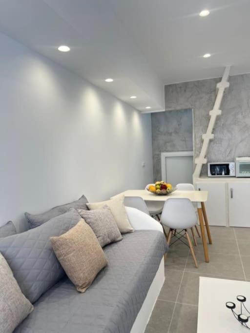 Villa Family Emporio  外观 照片